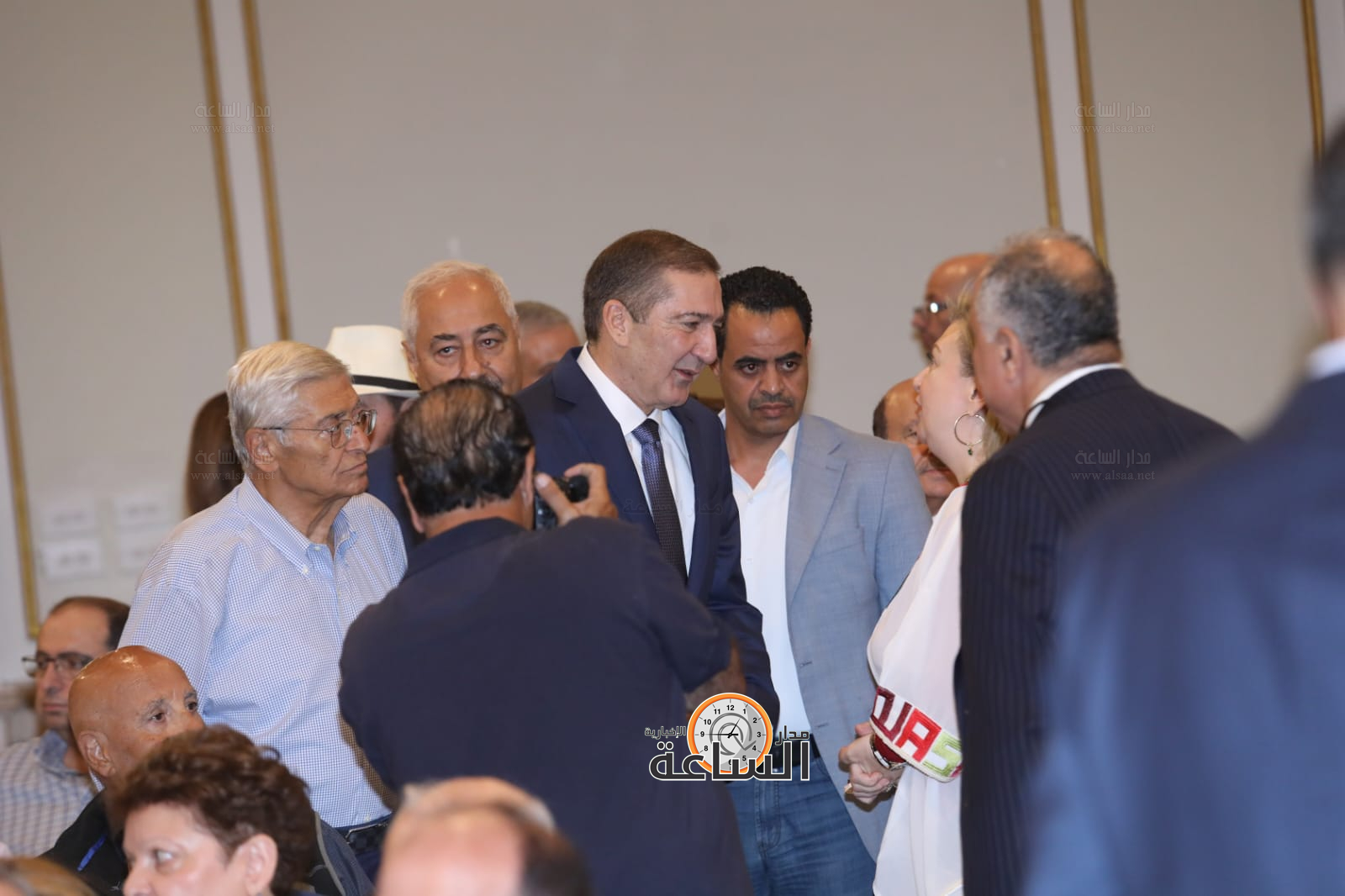 Madar Al-Saa Images 0.22516672023793416