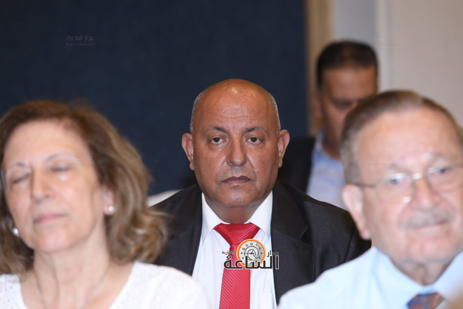 Madar Al-Saa Images 0.774072408140712