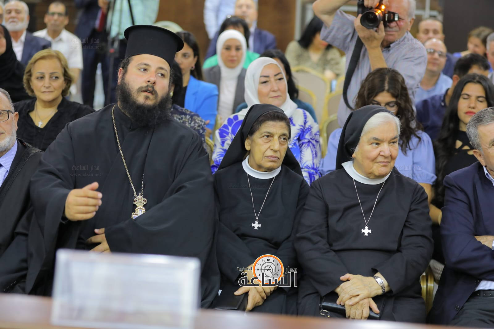 Madar Al-Saa Images 0.4853589069394262