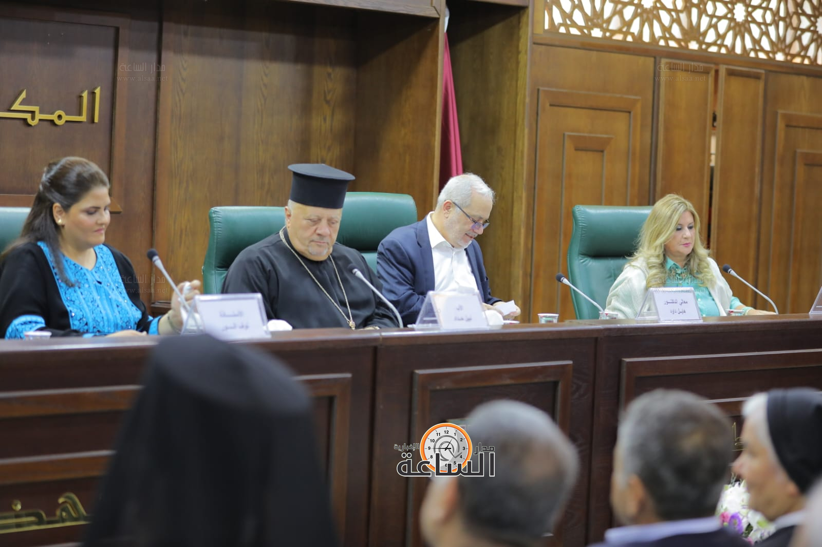 Madar Al-Saa Images 0.26344953973602236