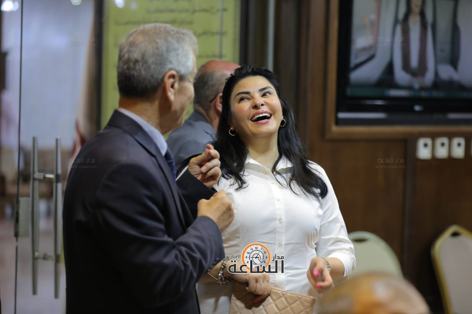 Madar Al-Saa Images 0.5834801854612715