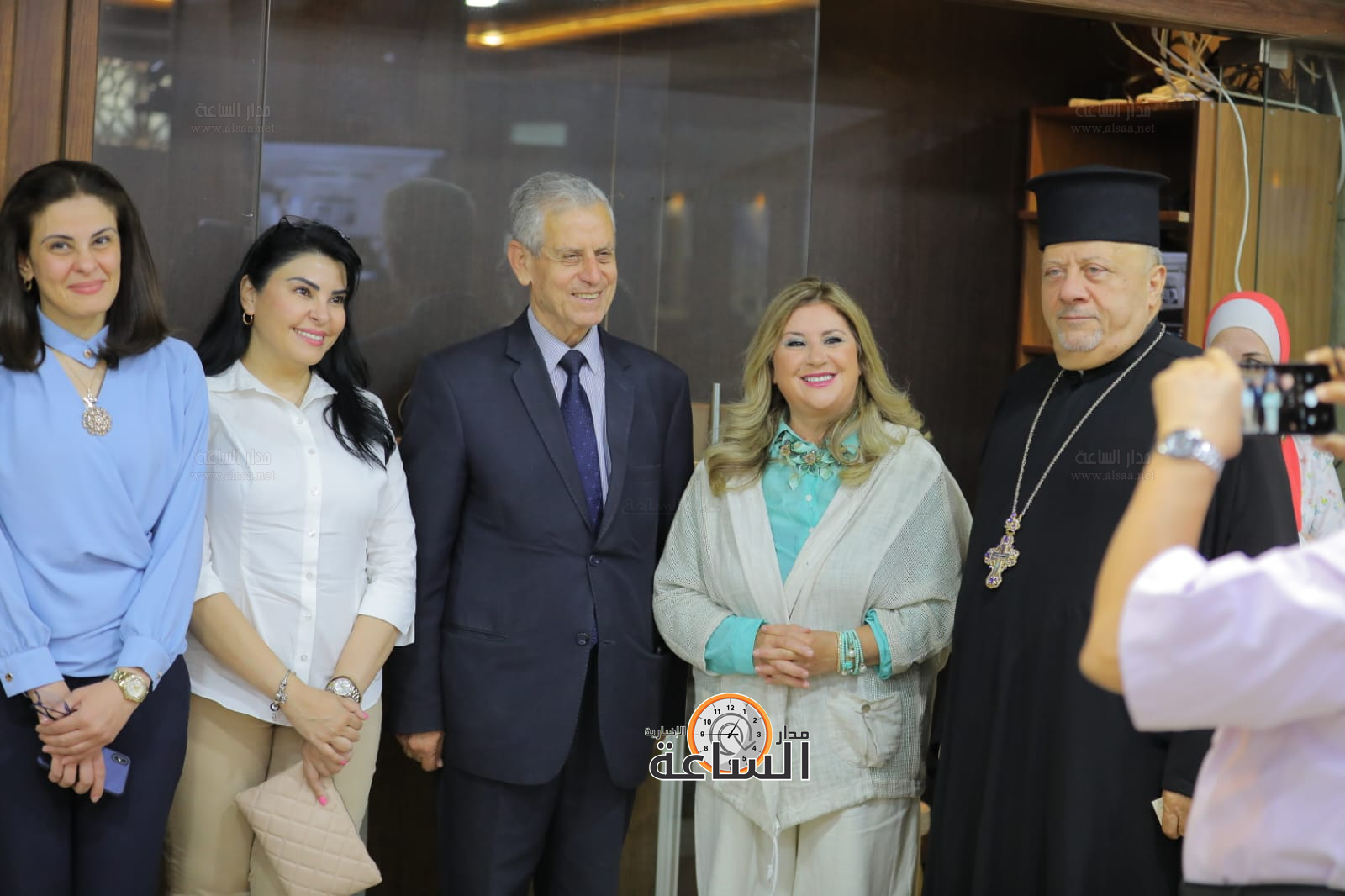 Madar Al-Saa Images 0.33956681623854434