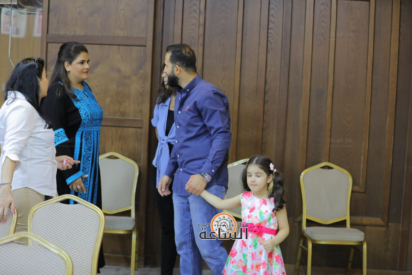 Madar Al-Saa Images 0.9891980377942751