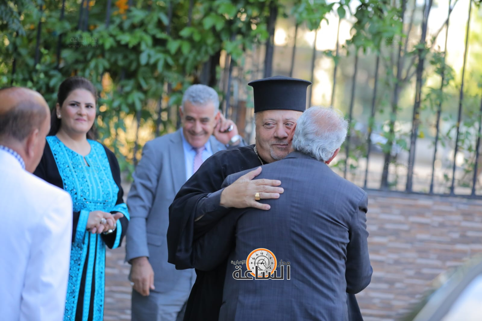 Madar Al-Saa Images 0.458976976246702