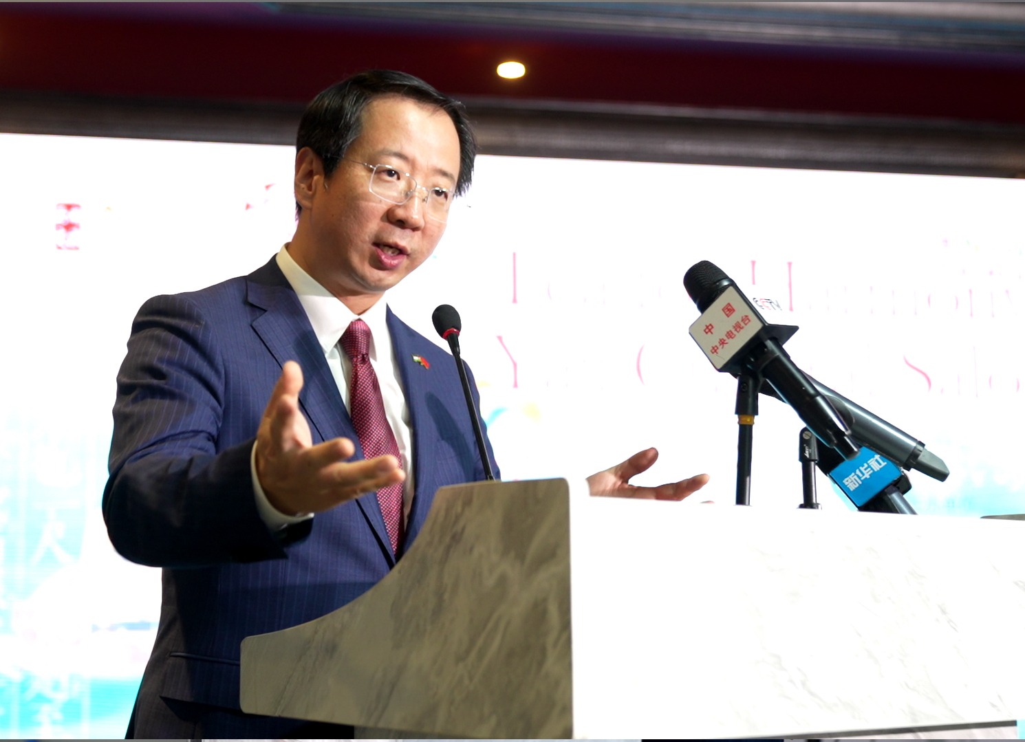 Madar Al-Saa Images 0.588932755124765