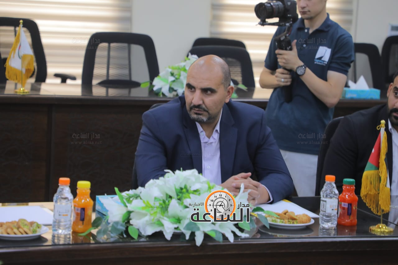 Madar Al-Saa Images 0.8813669639385435