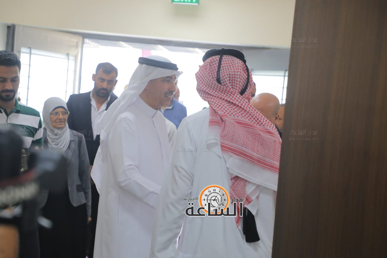 Madar Al-Saa Images 0.4242627366168368