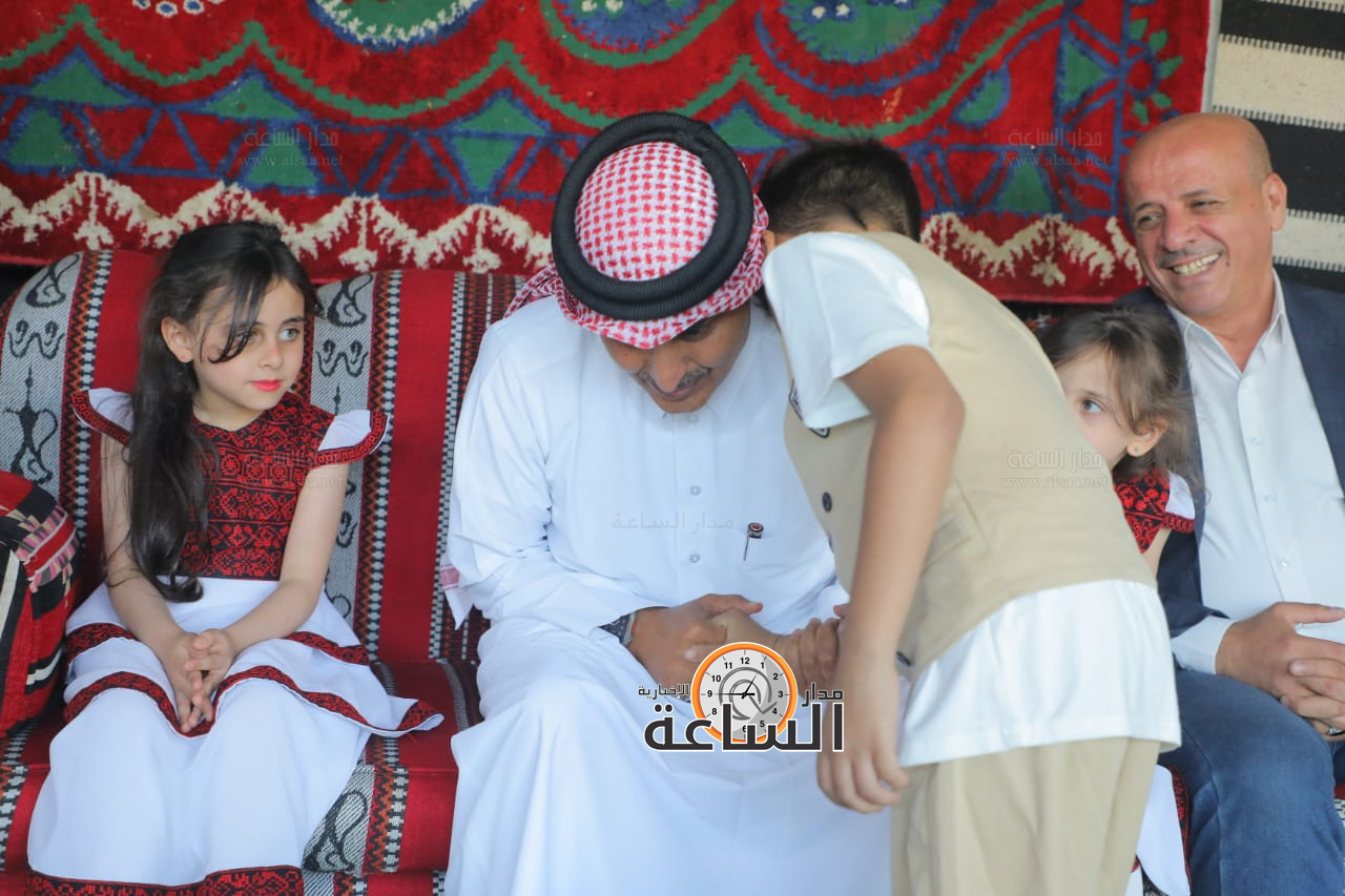 Madar Al-Saa Images 0.15582018453287905