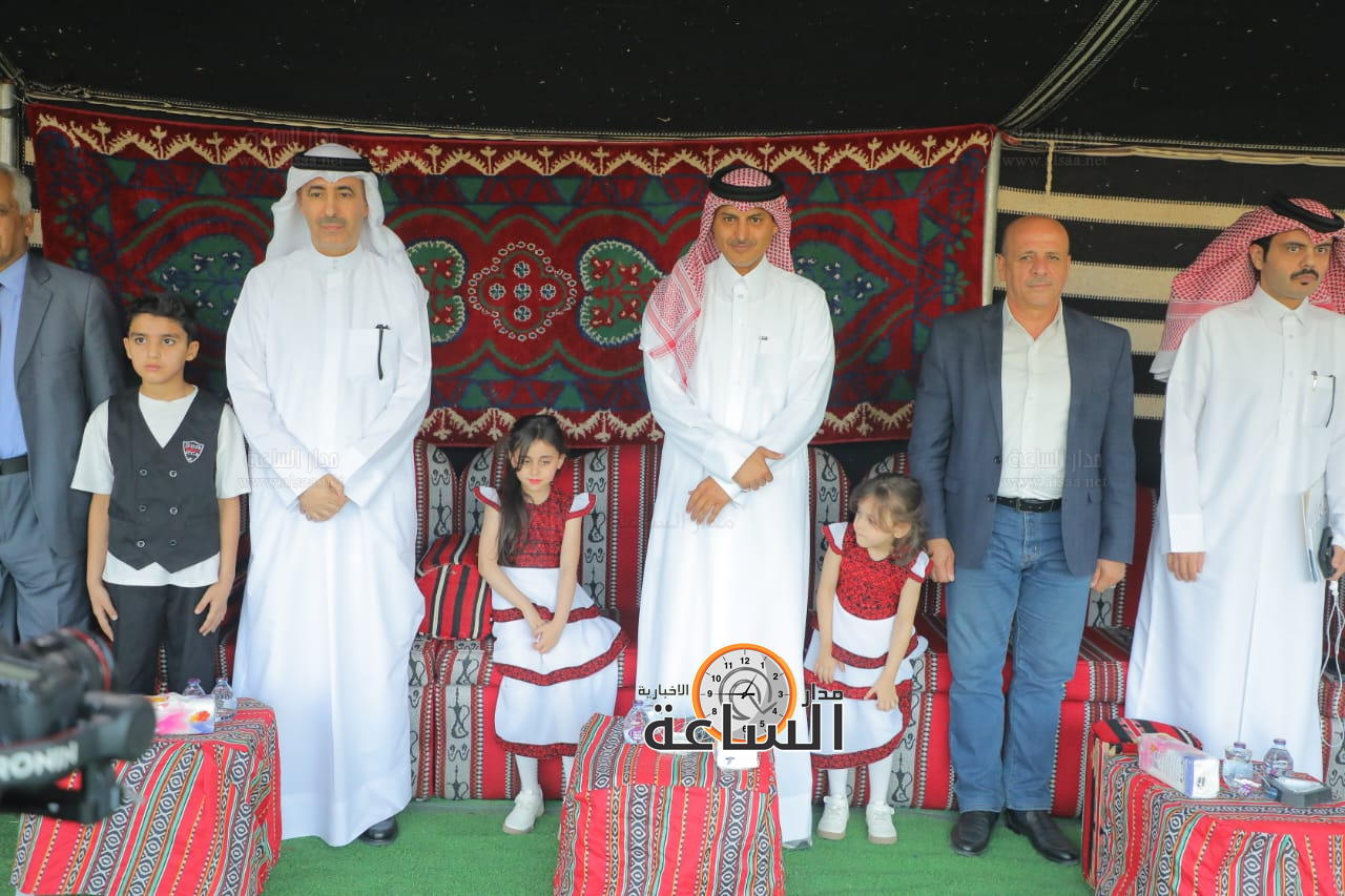 Madar Al-Saa Images 0.9977406707437573