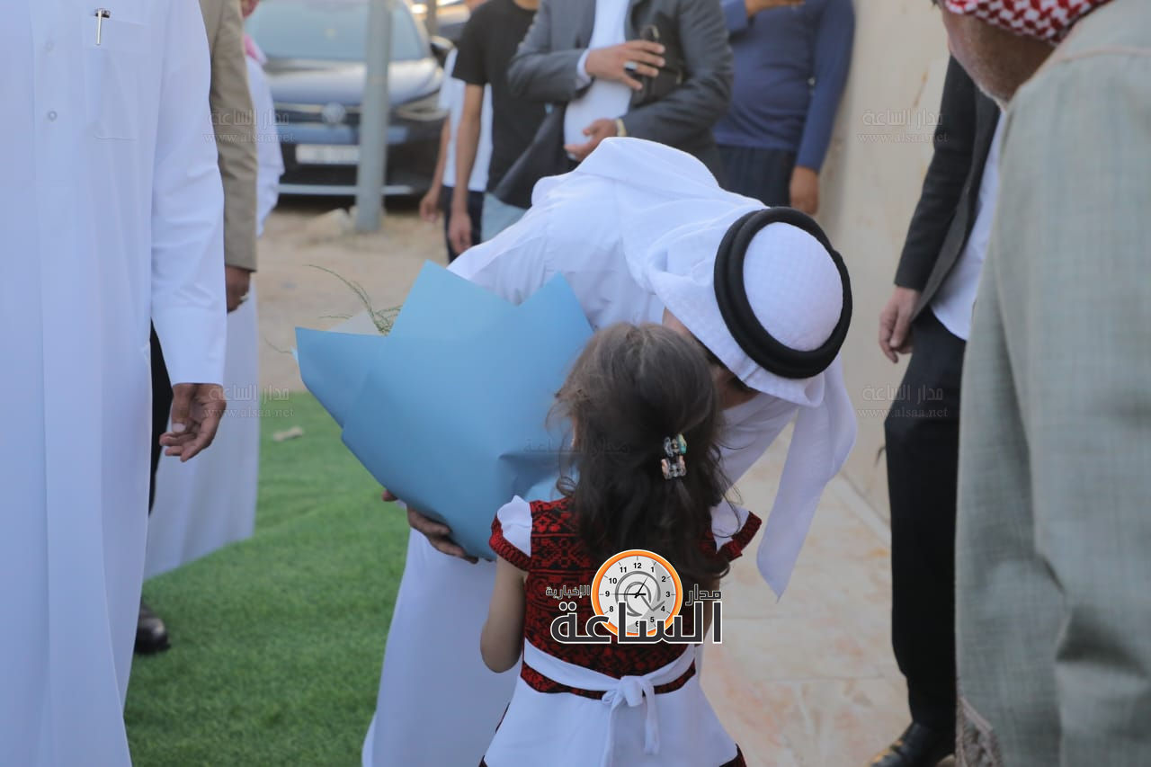 Madar Al-Saa Images 0.8283180622155848