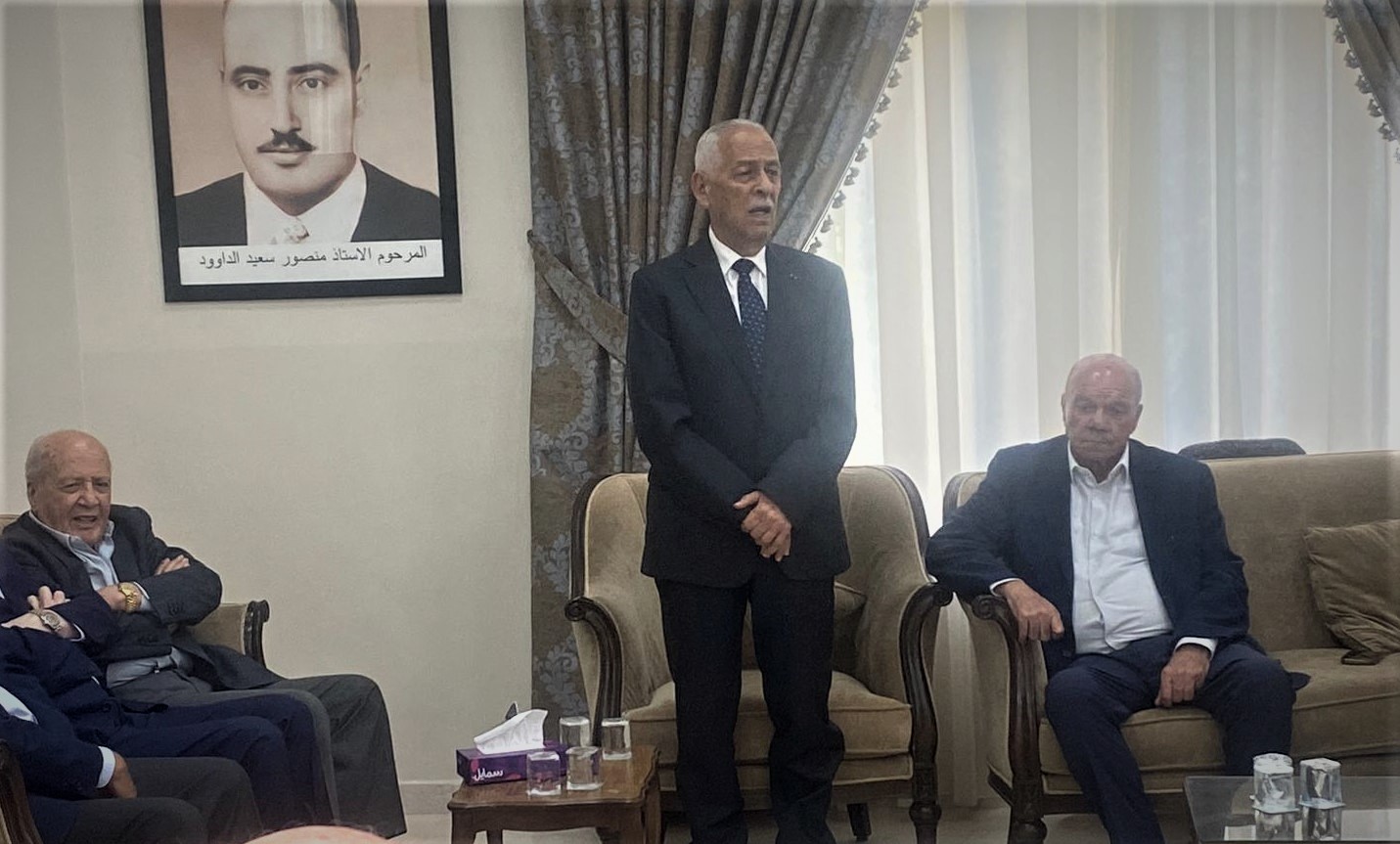 Madar Al-Saa Images 0.12792608111726