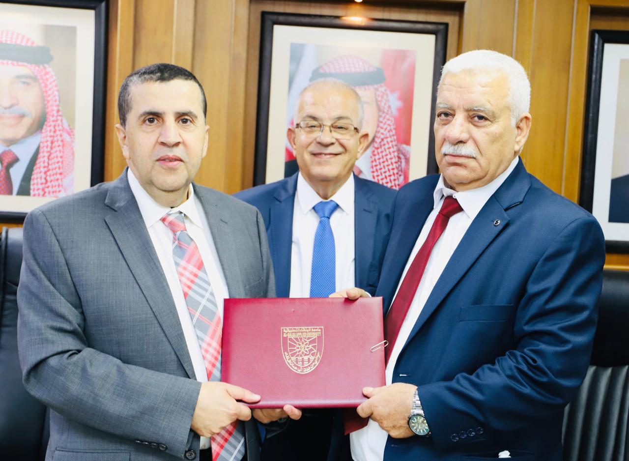 Madar Al-Saa Images 0.05632237760432801