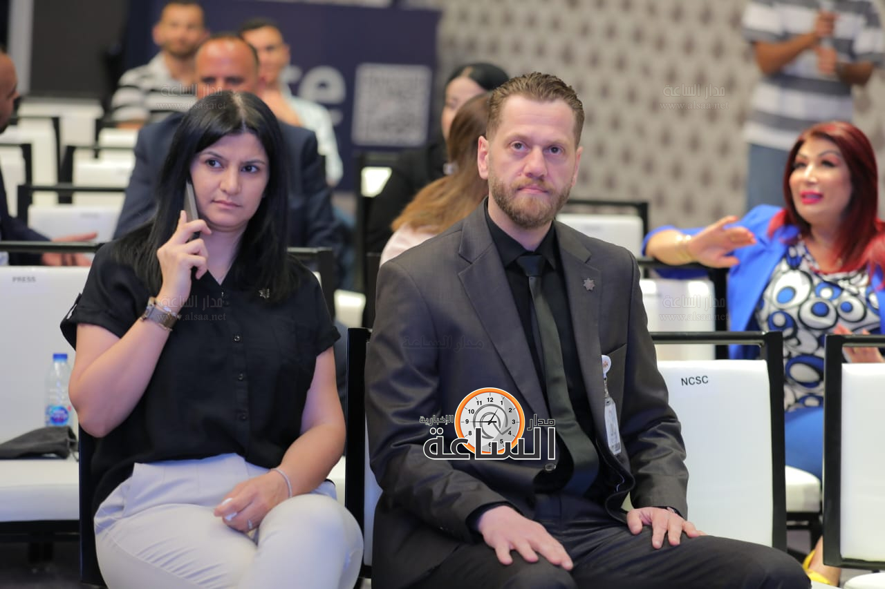 Madar Al-Saa Images 0.7956837863559632