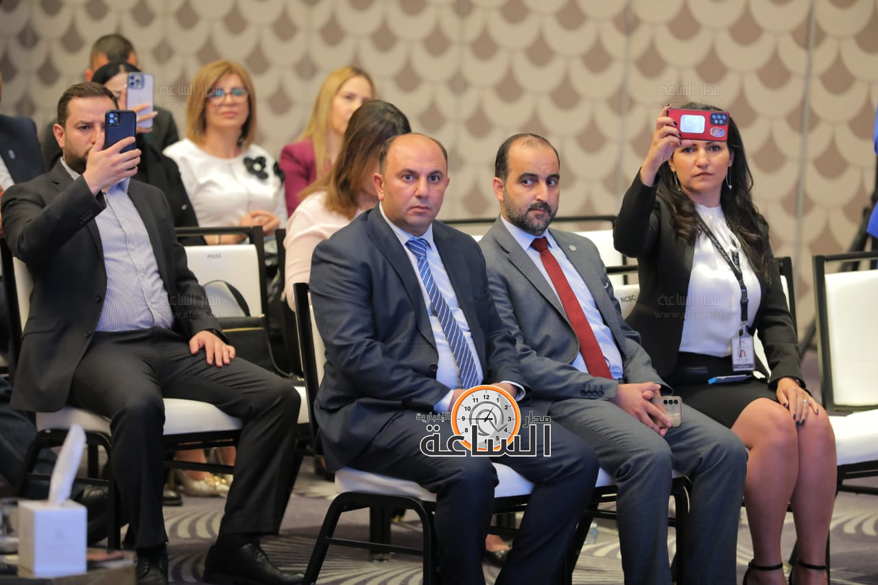 Madar Al-Saa Images 0.47886068277684535