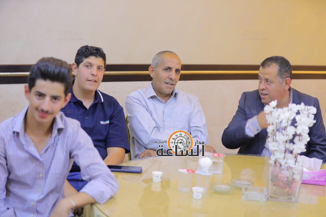 Madar Al-Saa Images 0.16808836884246903