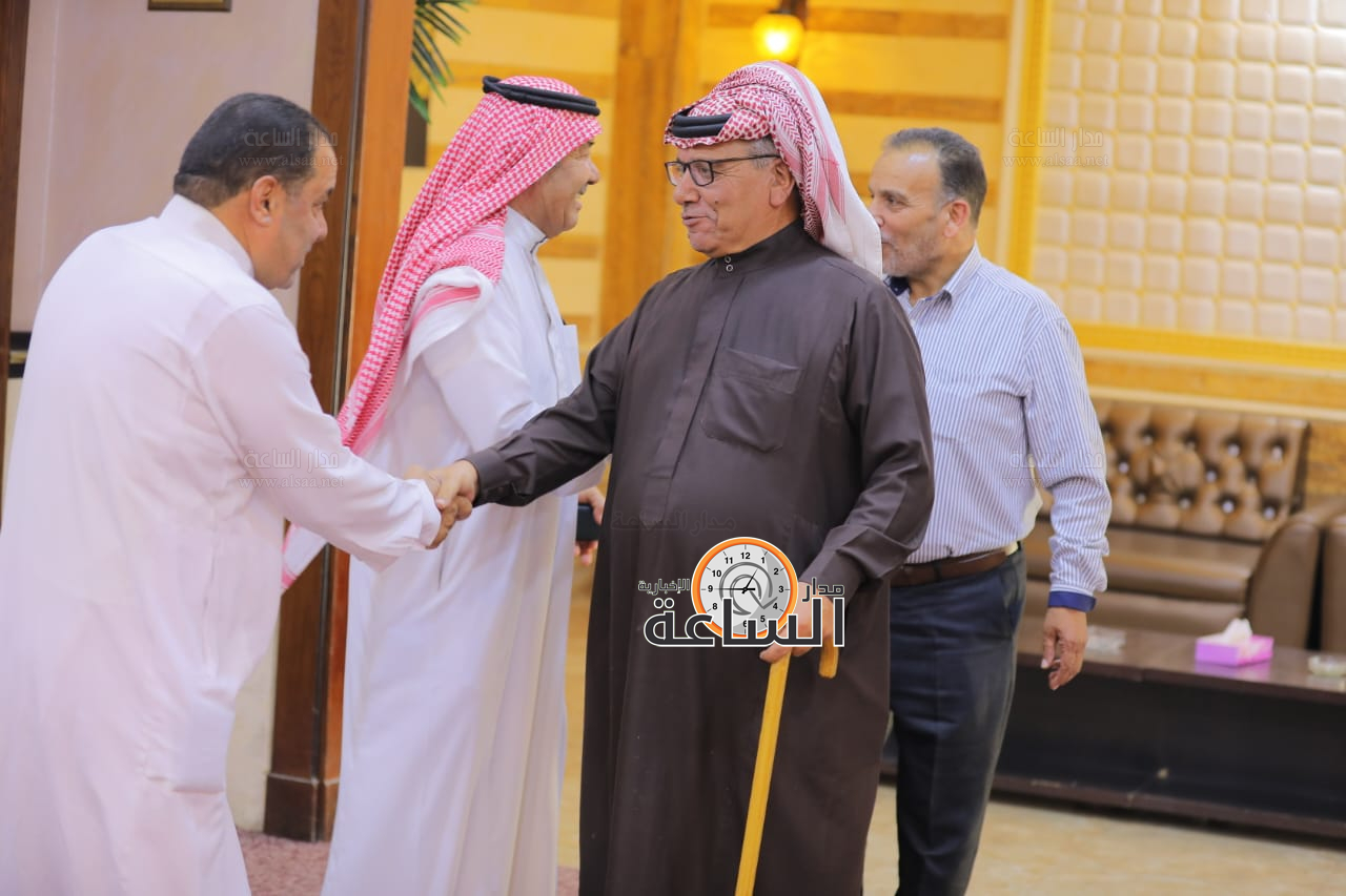 Madar Al-Saa Images 0.954575557159288