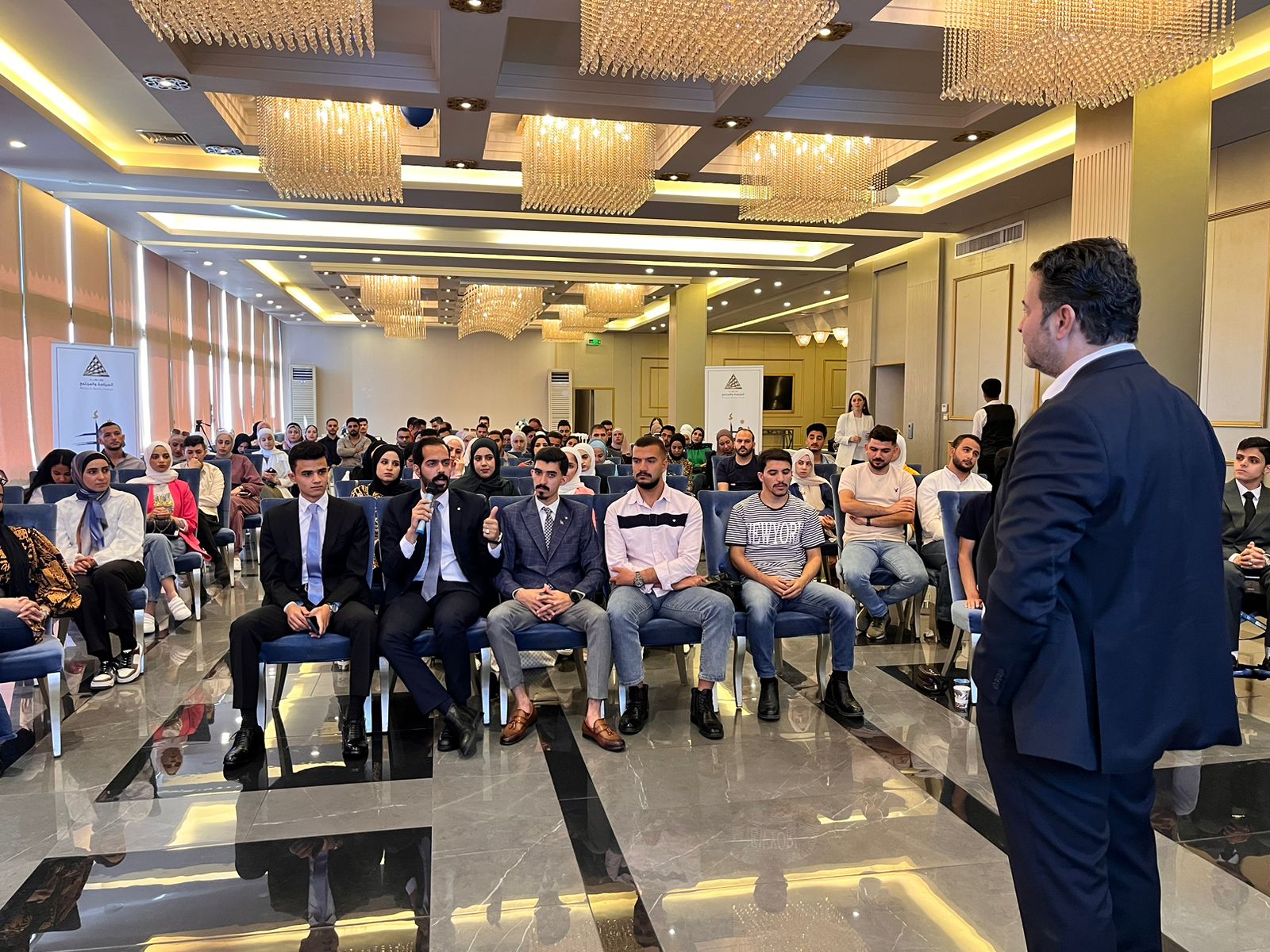 Madar Al-Saa Images 0.324024220979525