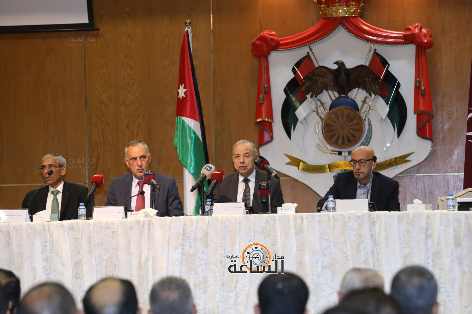 Madar Al-Saa Images 0.41305433528504554