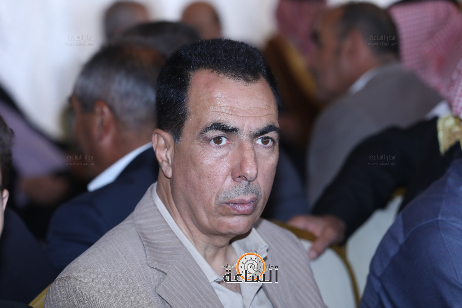 Madar Al-Saa Images 0.659053710812336