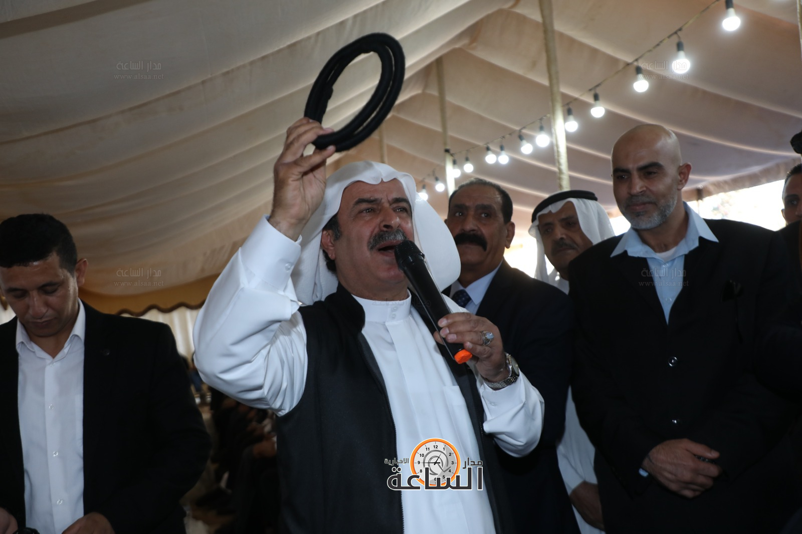 Madar Al-Saa Images 0.4424026424341043