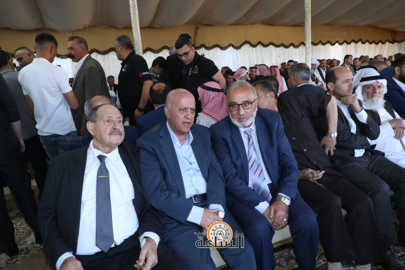 Madar Al-Saa Images 0.05125503704329204