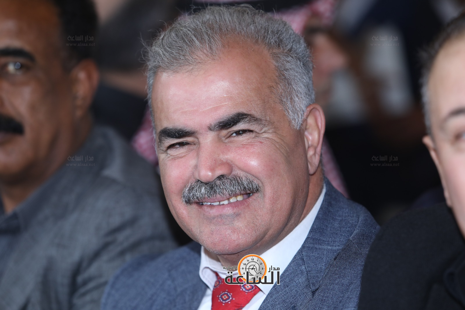 Madar Al-Saa Images 0.990687474292274