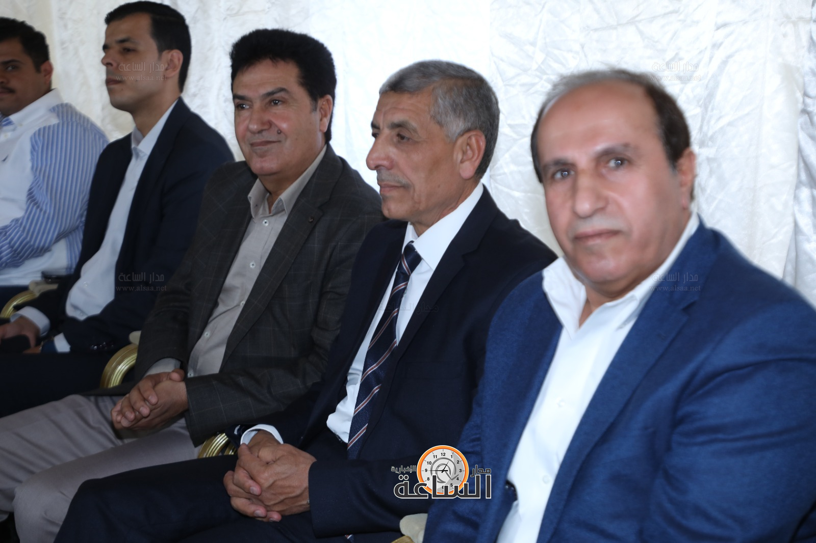 Madar Al-Saa Images 0.043061499976488005