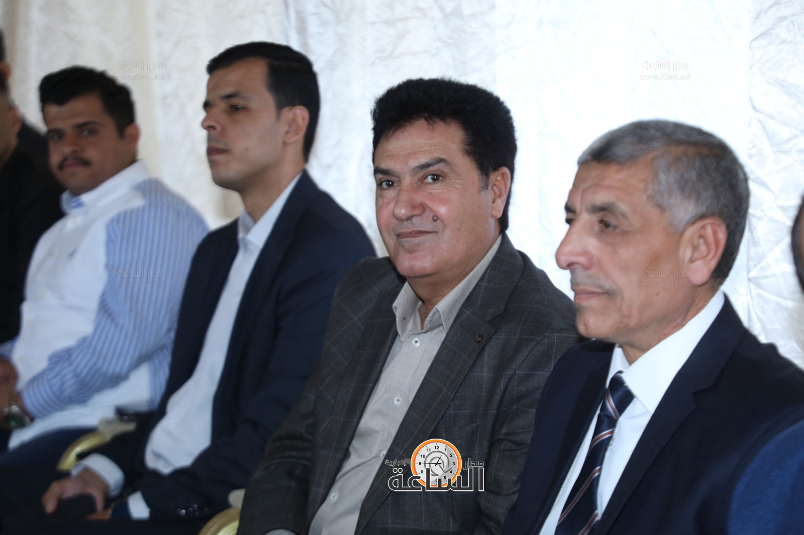 Madar Al-Saa Images 0.18267078131386771