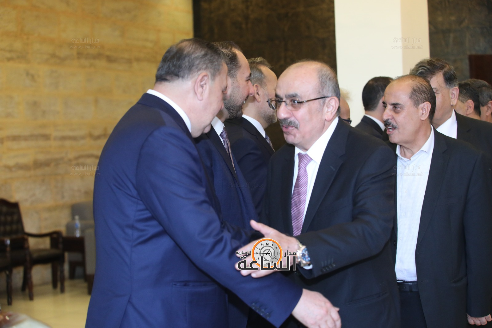 Madar Al-Saa Images 0.7552864938519166