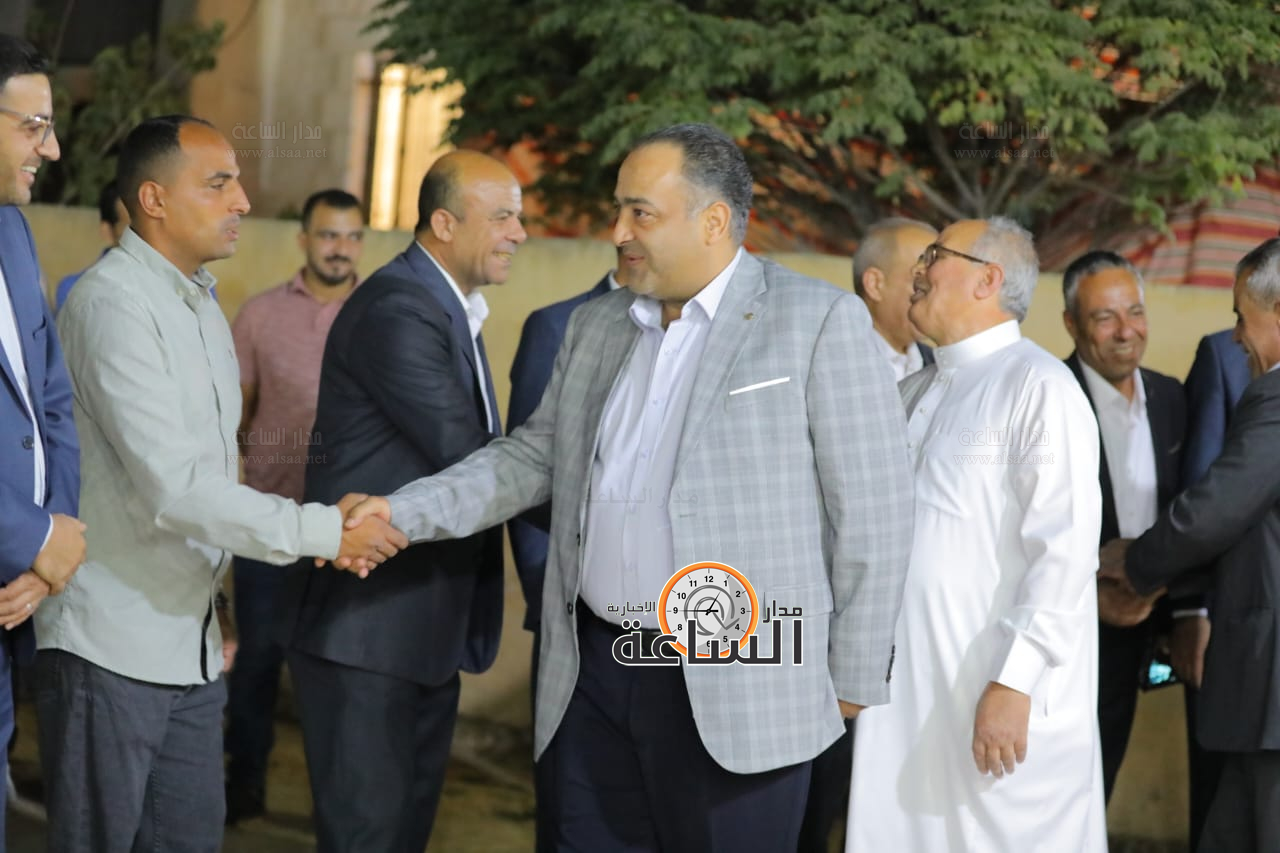 Madar Al-Saa Images 0.6450415000620344