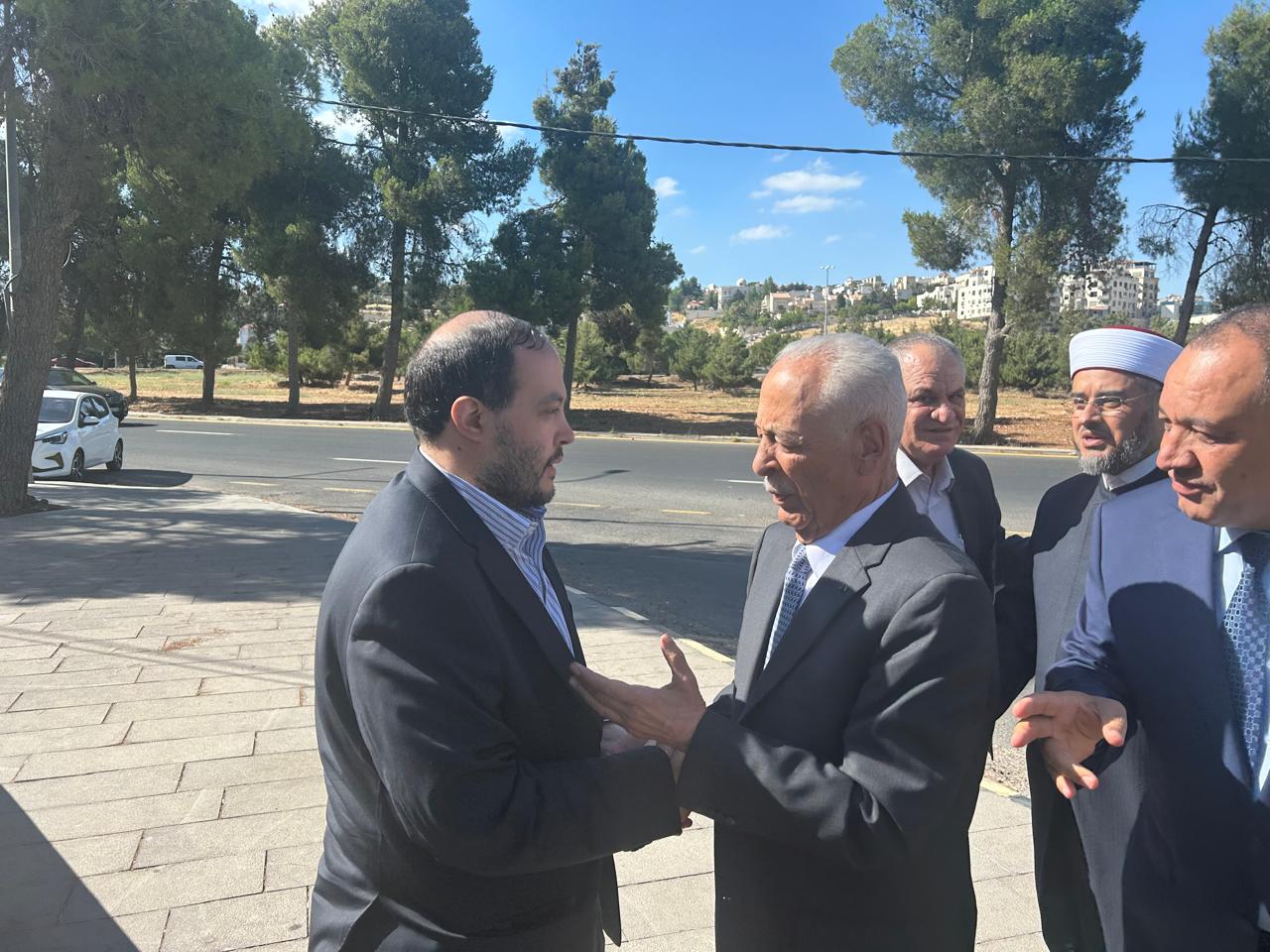 Madar Al-Saa Images 0.8599902333449518