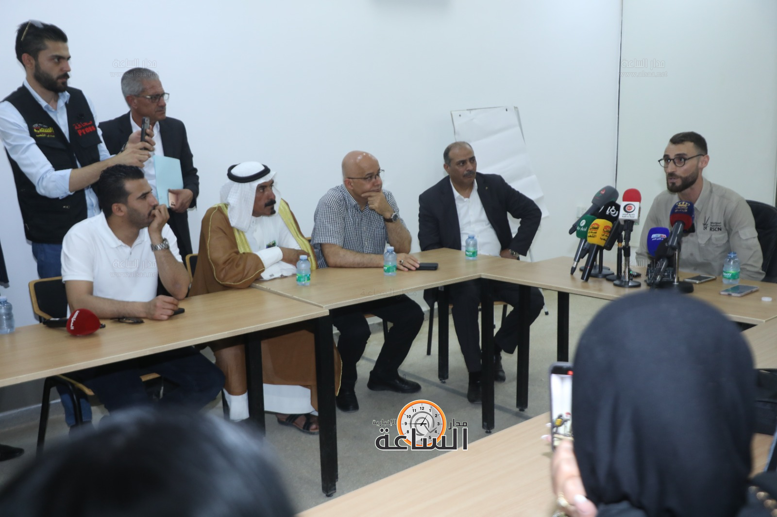 Madar Al-Saa Images 0.20950563776643127