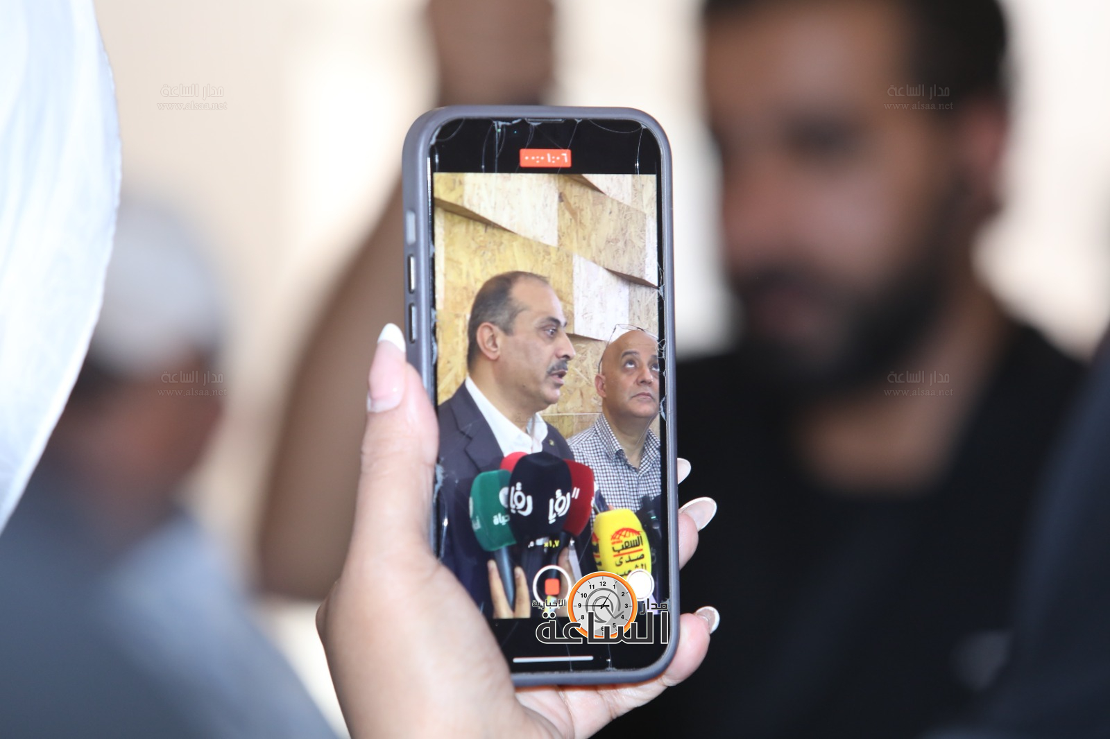 Madar Al-Saa Images 0.2400165221813868