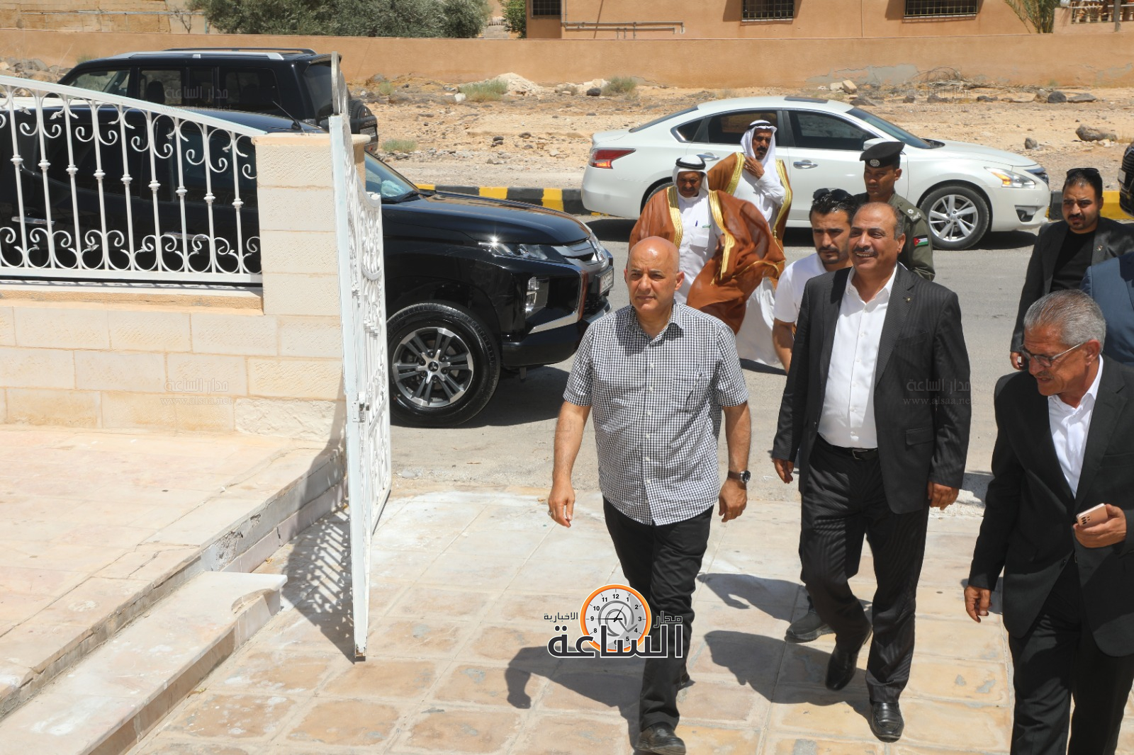 Madar Al-Saa Images 0.17300348906995233