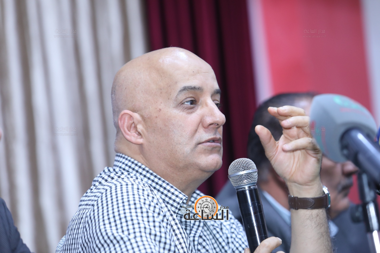 Madar Al-Saa Images 0.17355692062251693