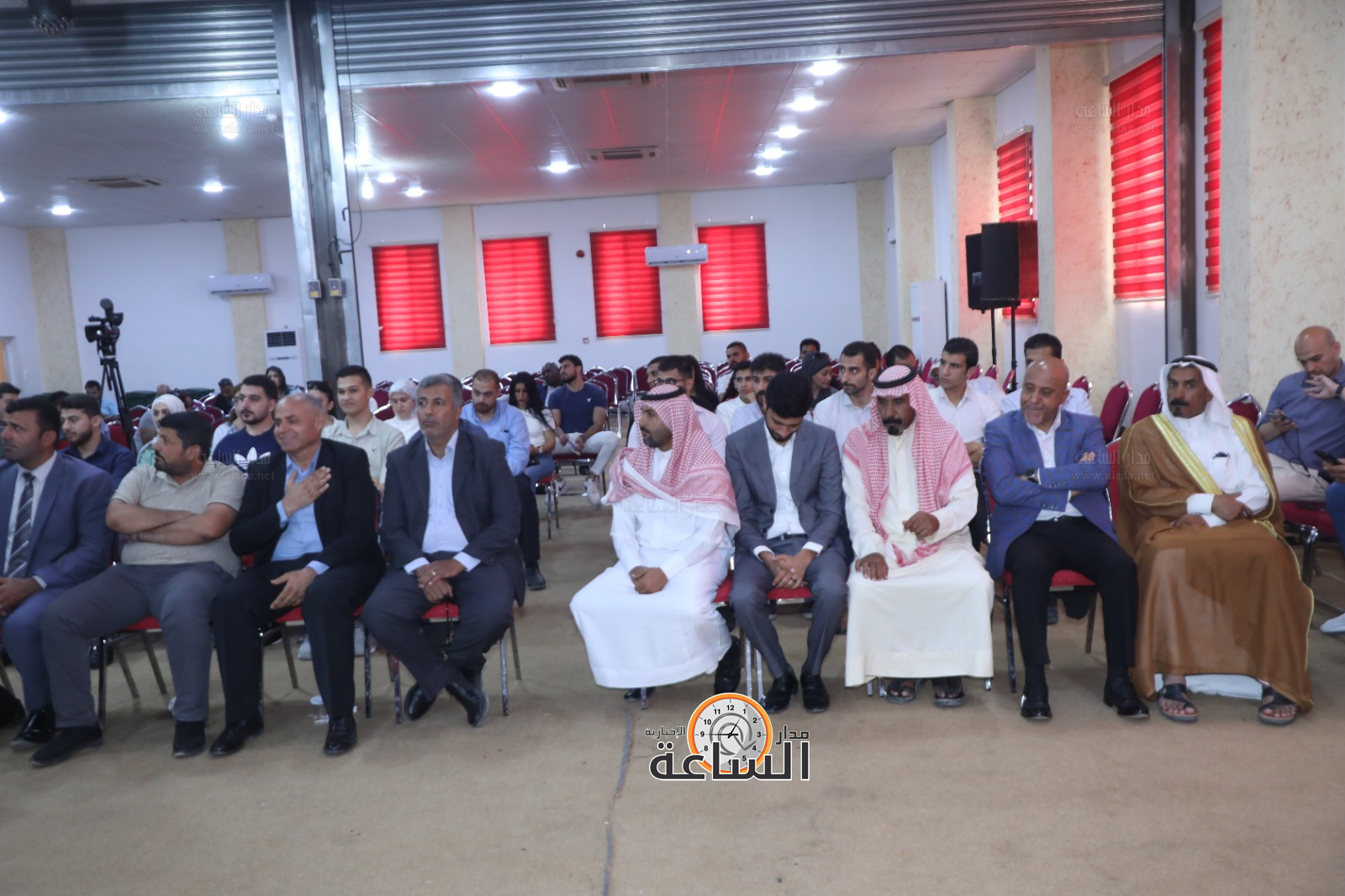 Madar Al-Saa Images 0.23488744627511005