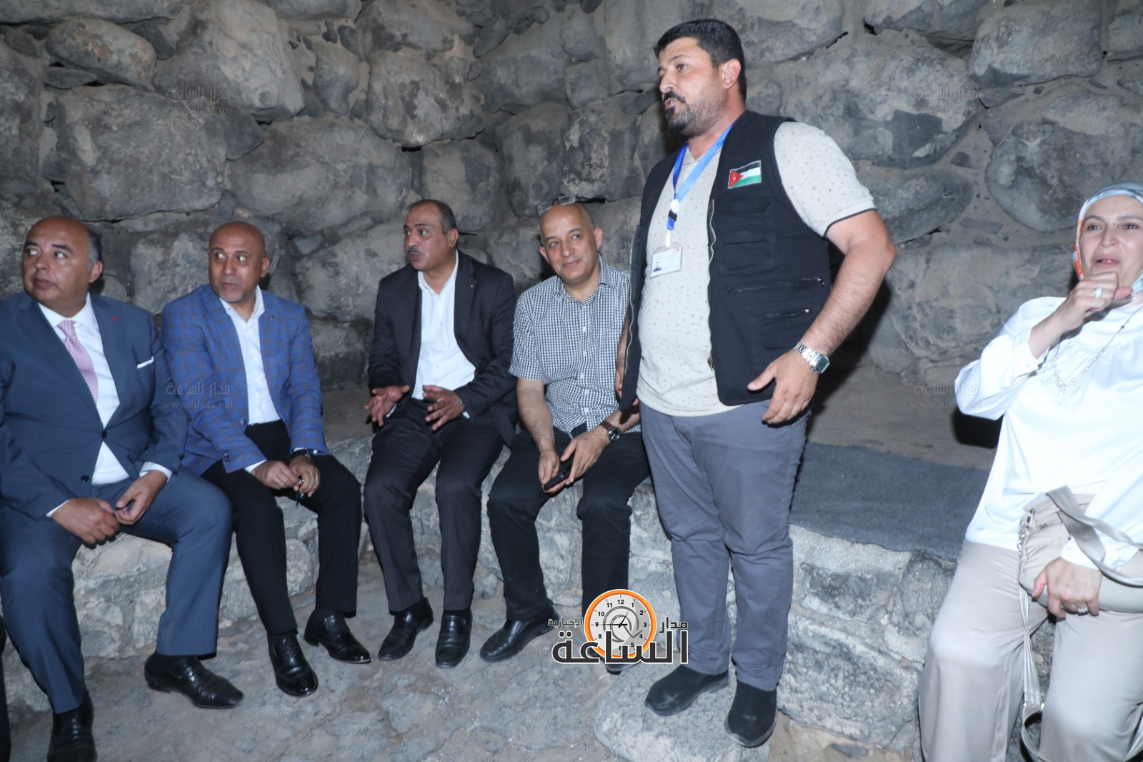 Madar Al-Saa Images 0.884244688286405