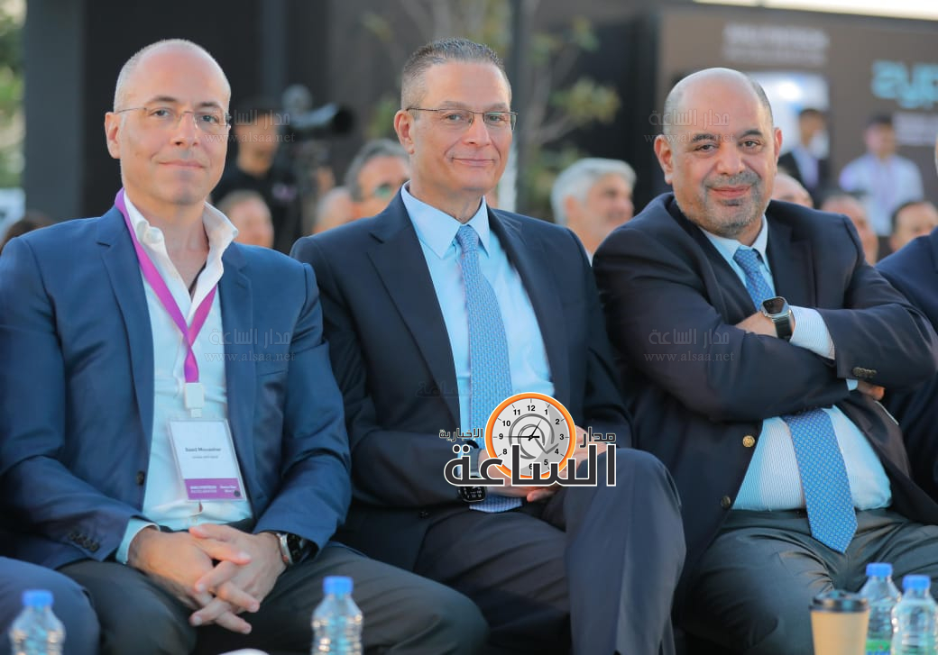 Madar Al-Saa Images 0.6402341820053596