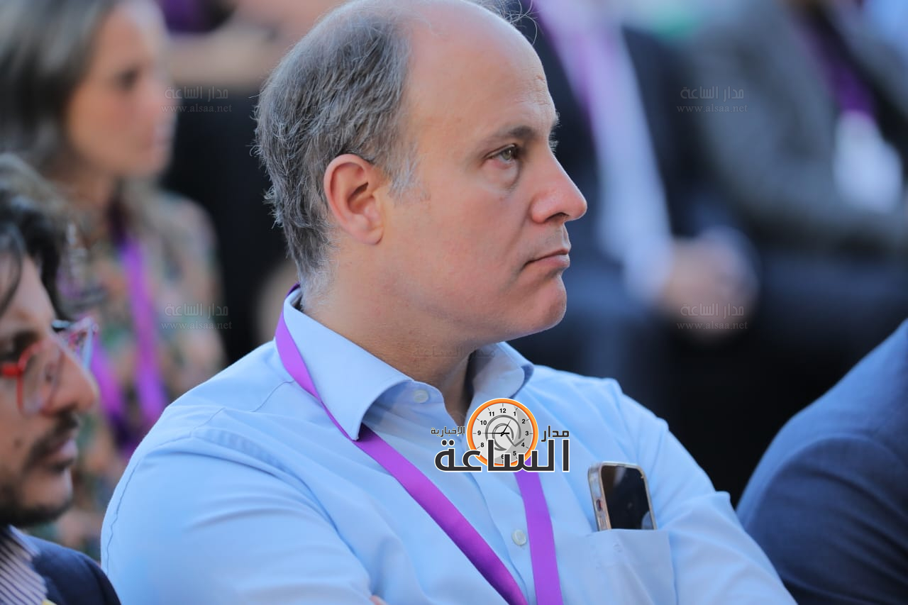 Madar Al-Saa Images 0.0884113866026004