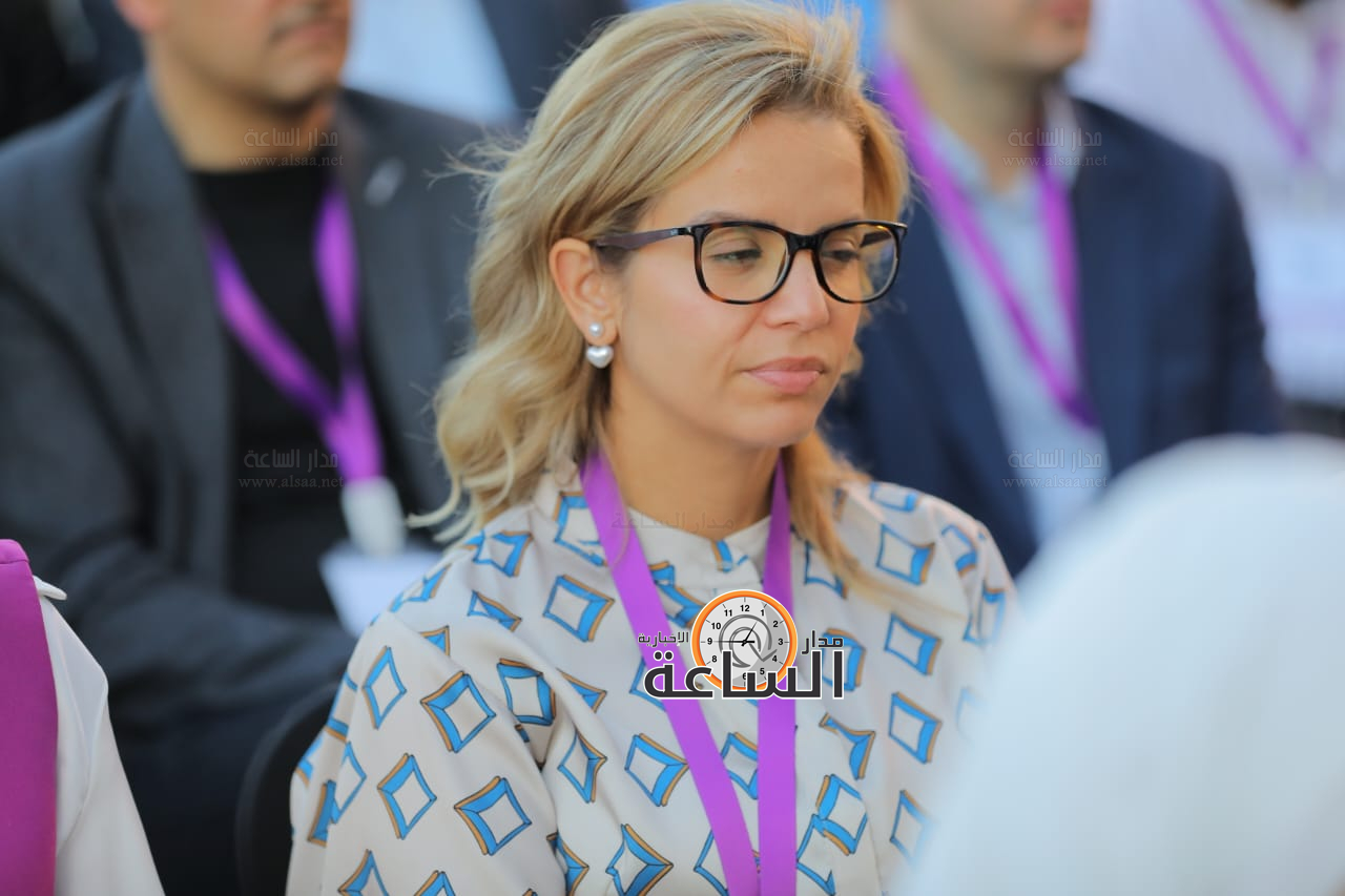 Madar Al-Saa Images 0.37658740820641134