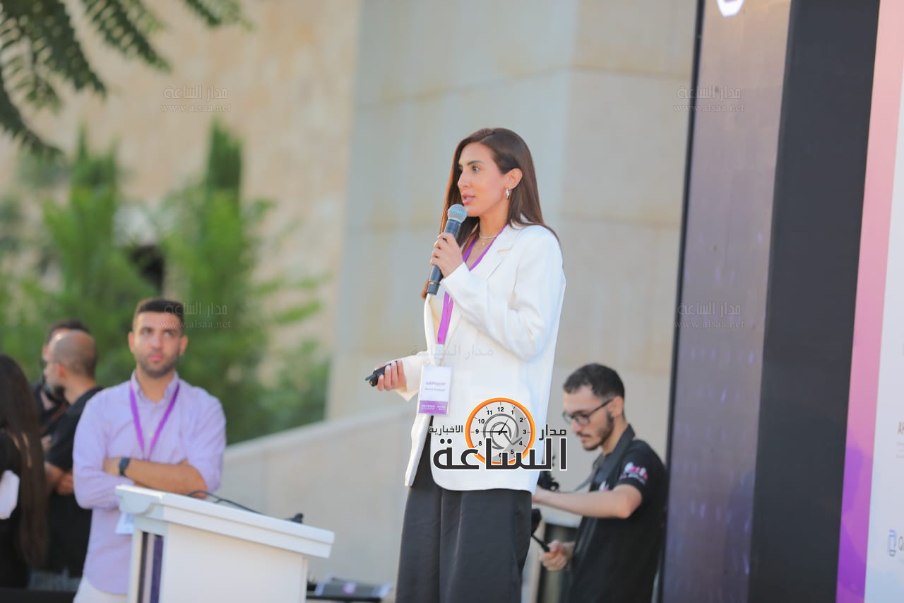 Madar Al-Saa Images 0.7262001366057684