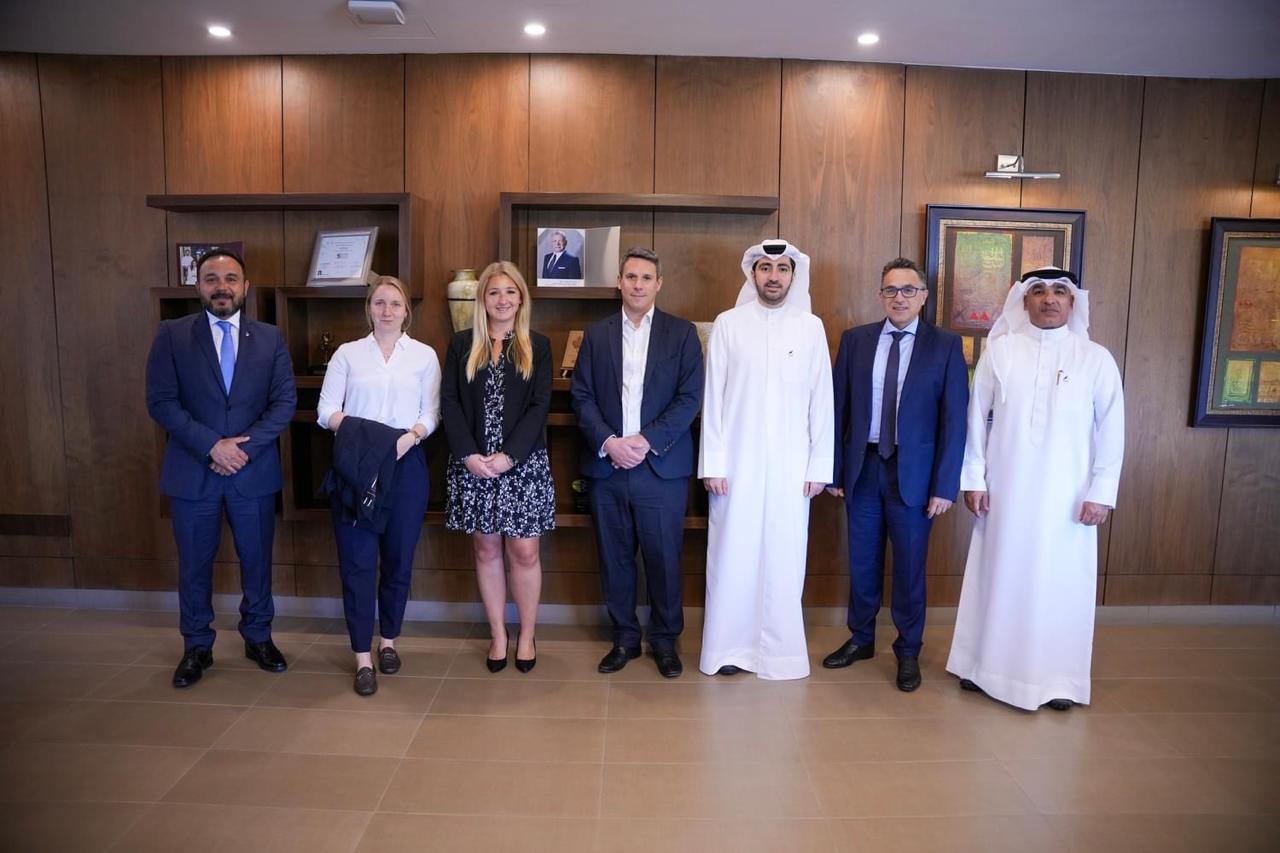 Madar Al-Saa Images 0.6874195111107866