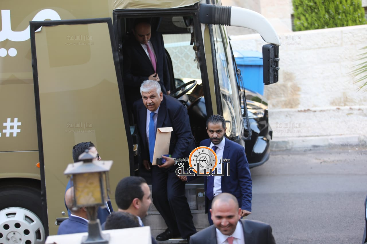 Madar Al-Saa Images 0.7203363131957721