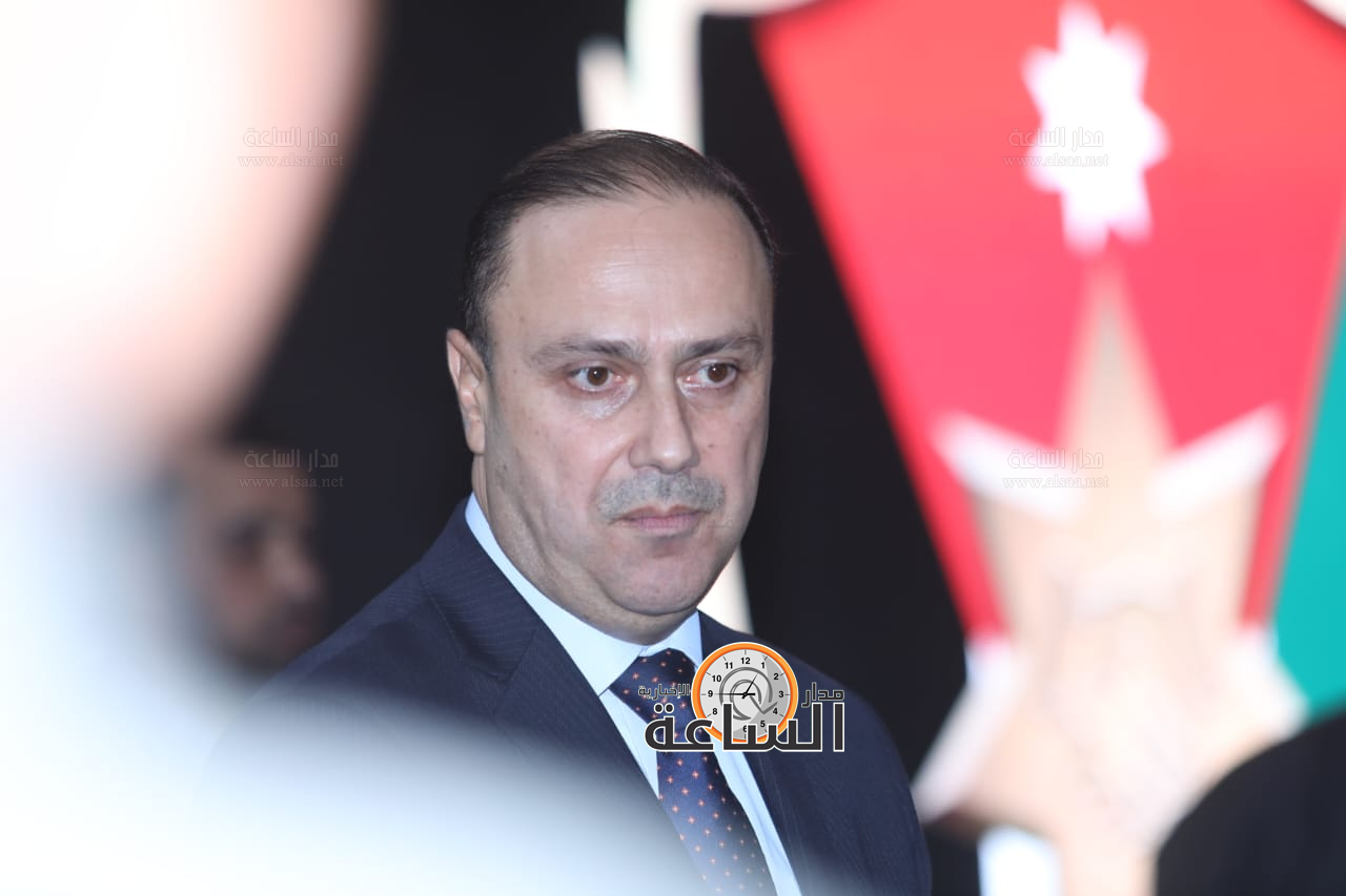 Madar Al-Saa Images 0.09198438216132976