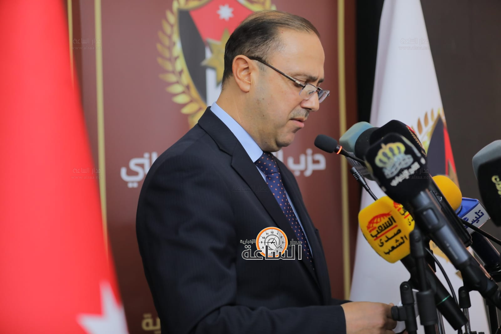 Madar Al-Saa Images 0.6600657503263856