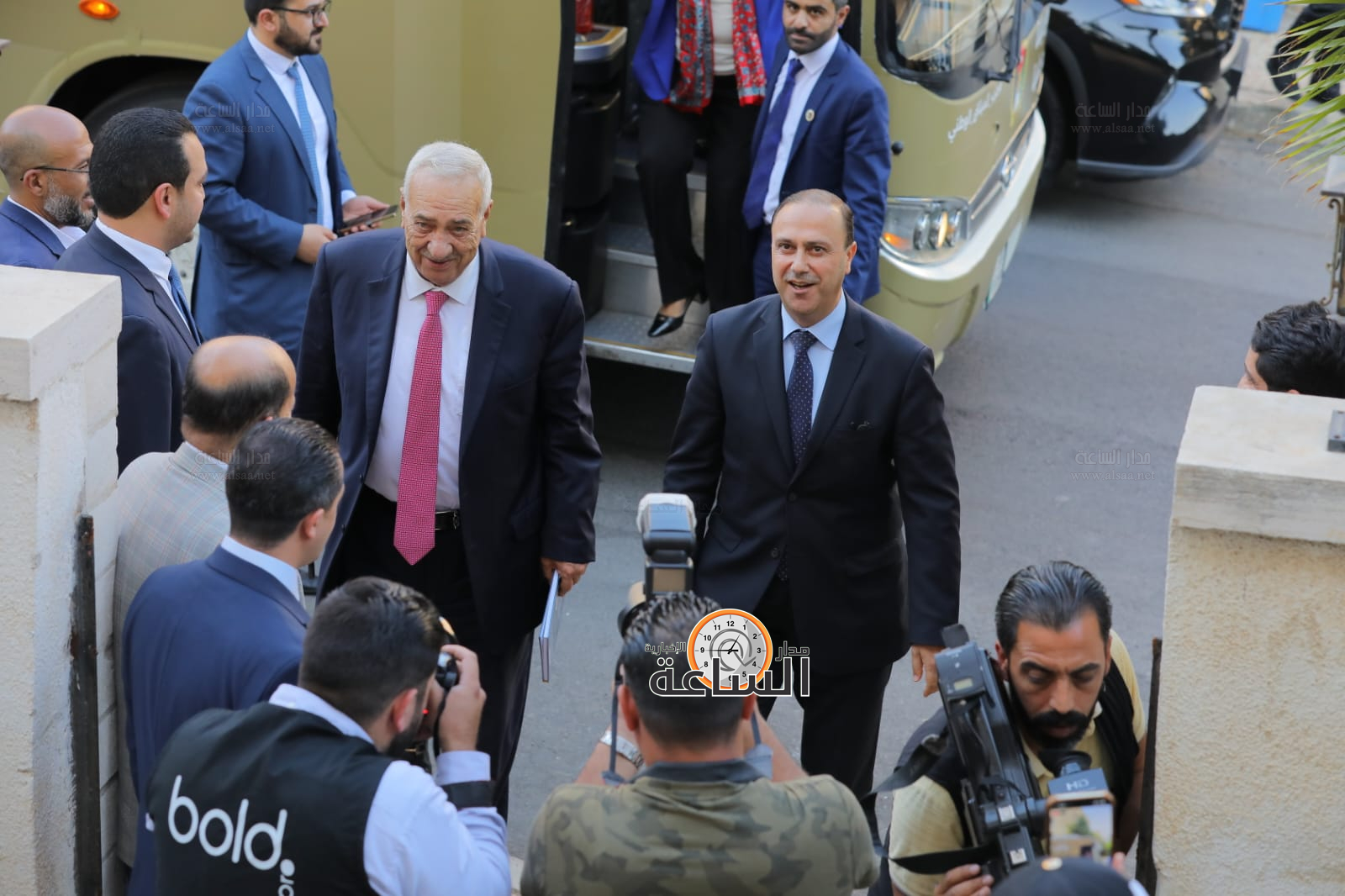 Madar Al-Saa Images 0.185987644403788