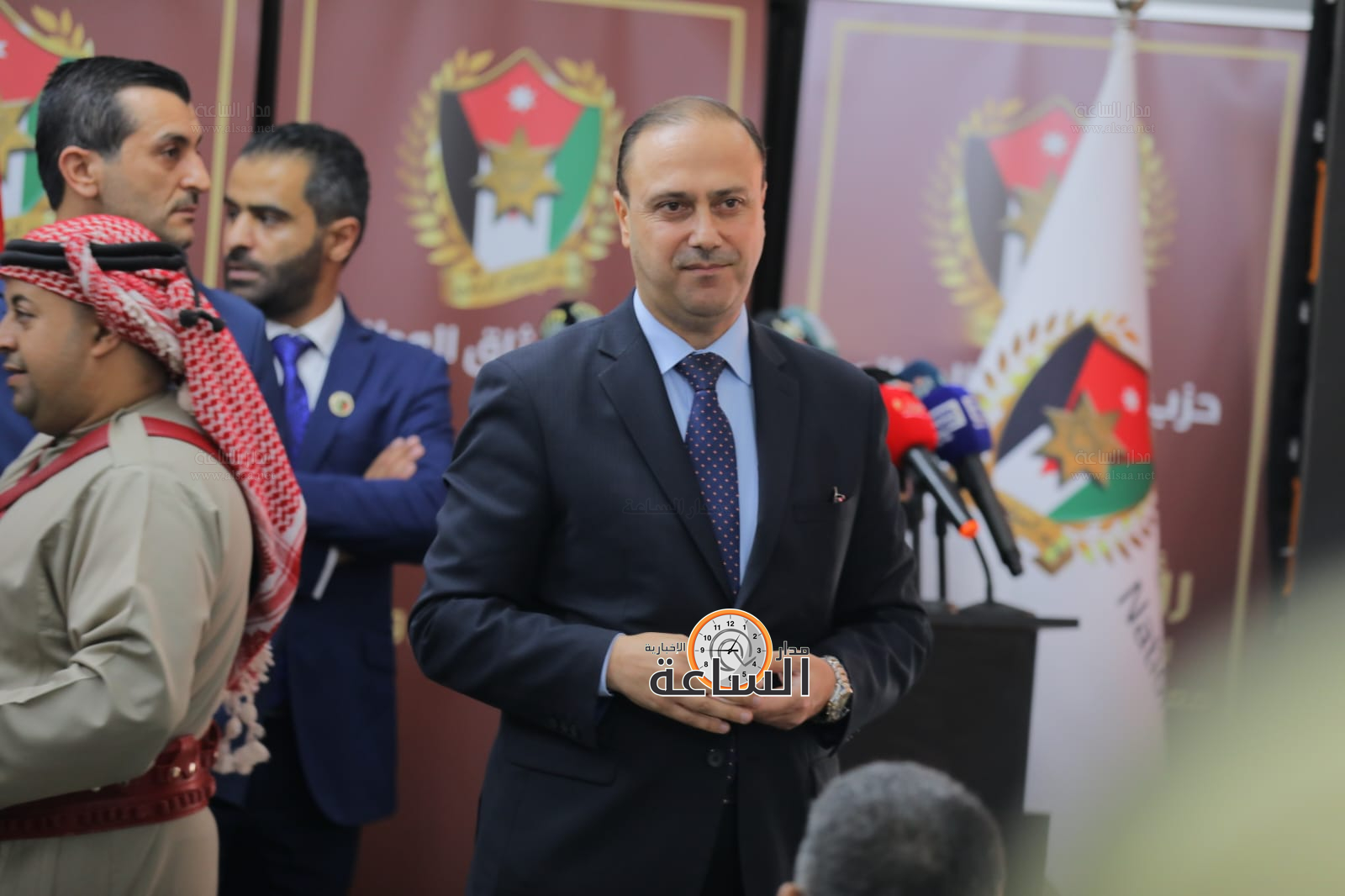 Madar Al-Saa Images 0.08612346367278301