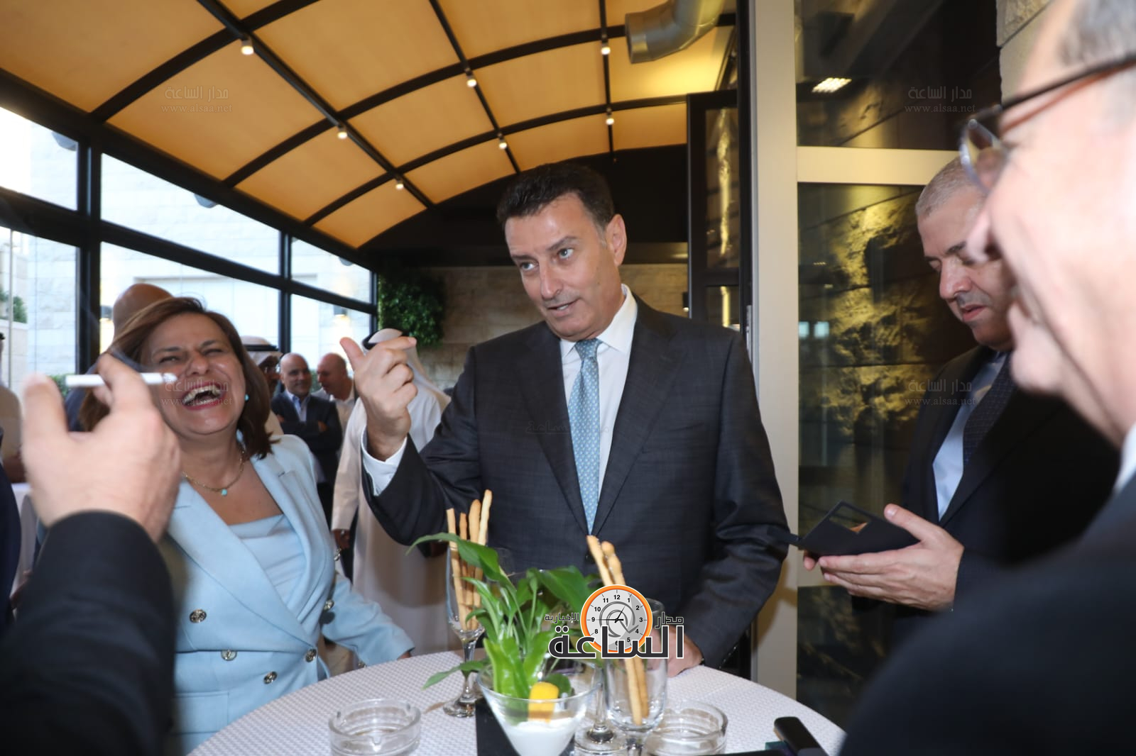 Madar Al-Saa Images 0.5441047494928362