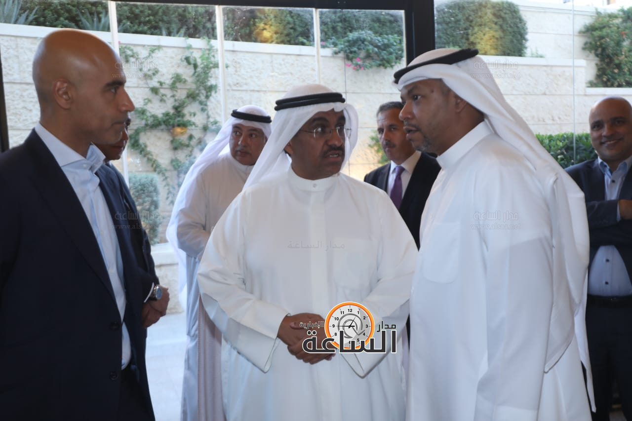 Madar Al-Saa Images 0.9915191865995077