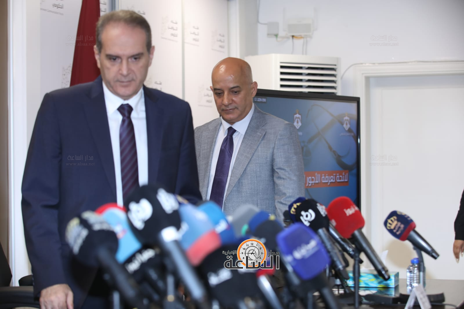 Madar Al-Saa Images 0.8463392414220405